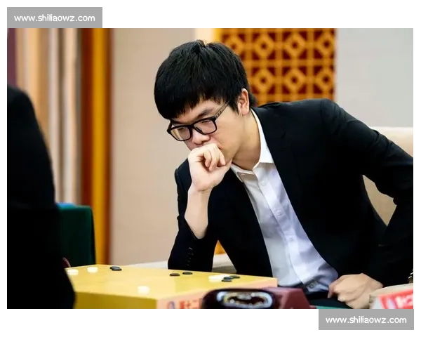 柯洁围棋精彩对局解析 深入剖析他的战术与思维模式